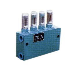 啟東超潤潤滑設(shè)備廠專業(yè)生廠vskh kr雙線分配器