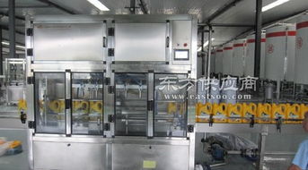 油類灌裝機 青州魯泰機械 優(yōu)質(zhì)商家 潤滑油類灌裝機圖片